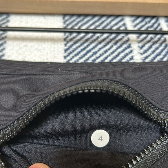 Lululemon Runday Crop Leggings 23” - Picture 9 of 9